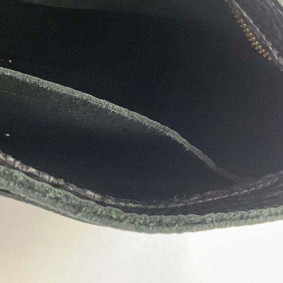 Portland Leather Goods Black Pebbled Leather Triangle Shoulder Bag - Picture 10 of 15